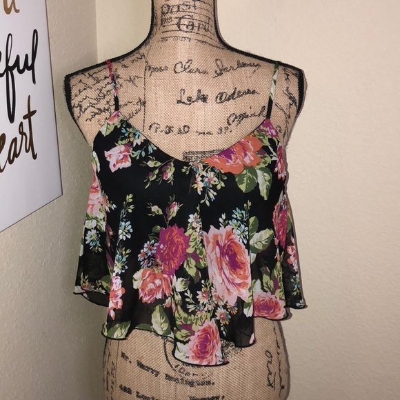 Wet Seal Black & Multicolored Floral Crop Tank Top Size Medium - Picture 1 of 4
